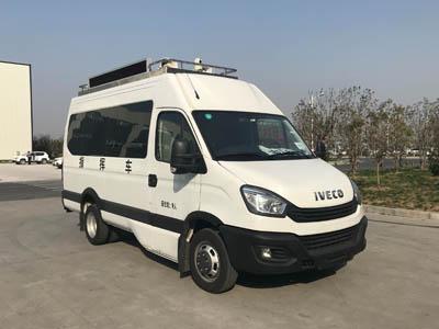 依維柯歐勝M(fèi)2-33指揮車(chē)